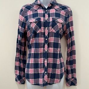 Hollister flannel women’s Large